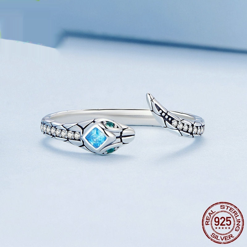 Fashion Personality Snake Texture Ring