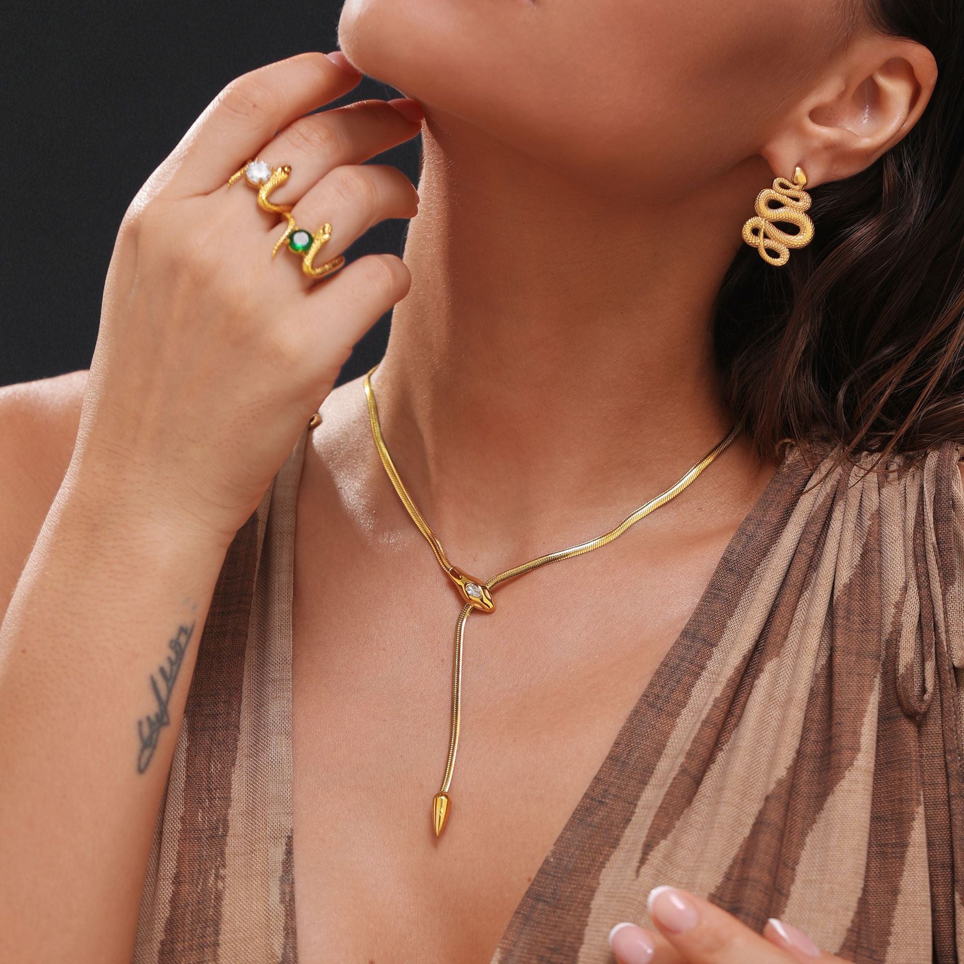 18K Gold Plated Titanium Steel Vintage Unique Snake Zircon Clavicle Blade Necklace