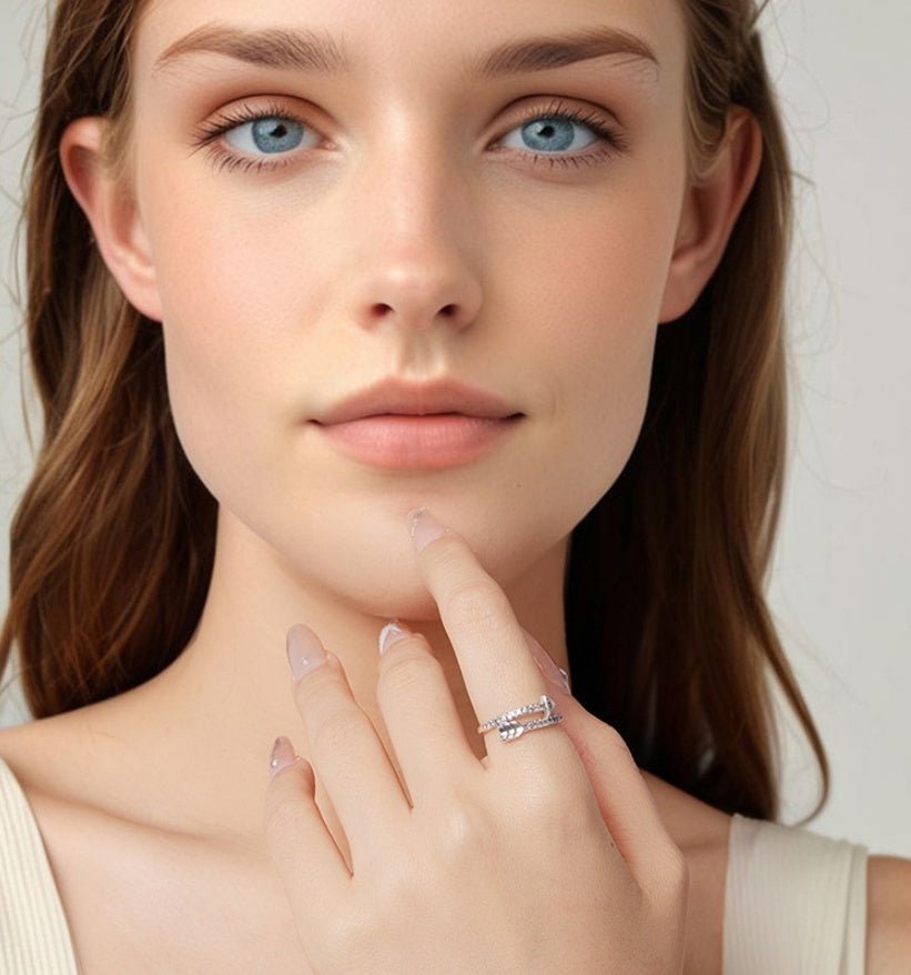 Original Arrow Over Zircon Ring Classic Design