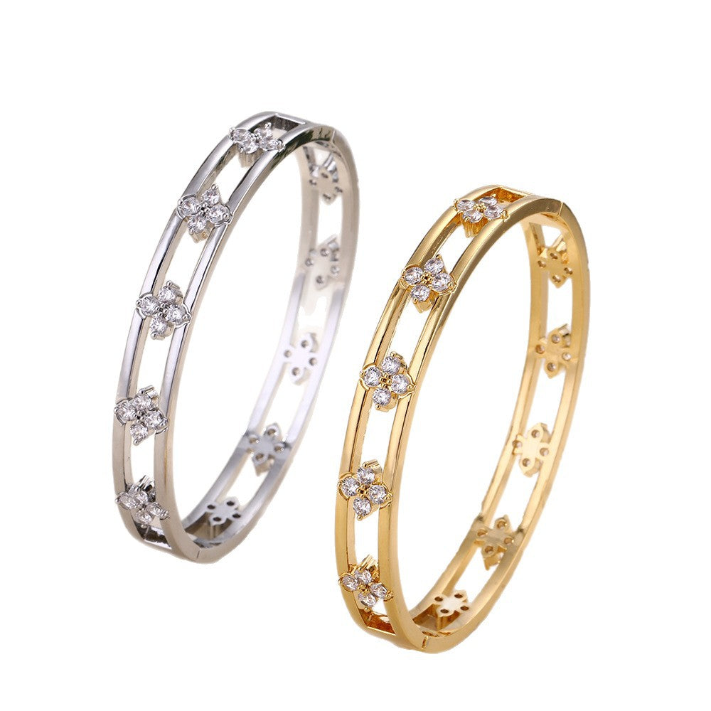 Hollow Women's Simple Bracelet