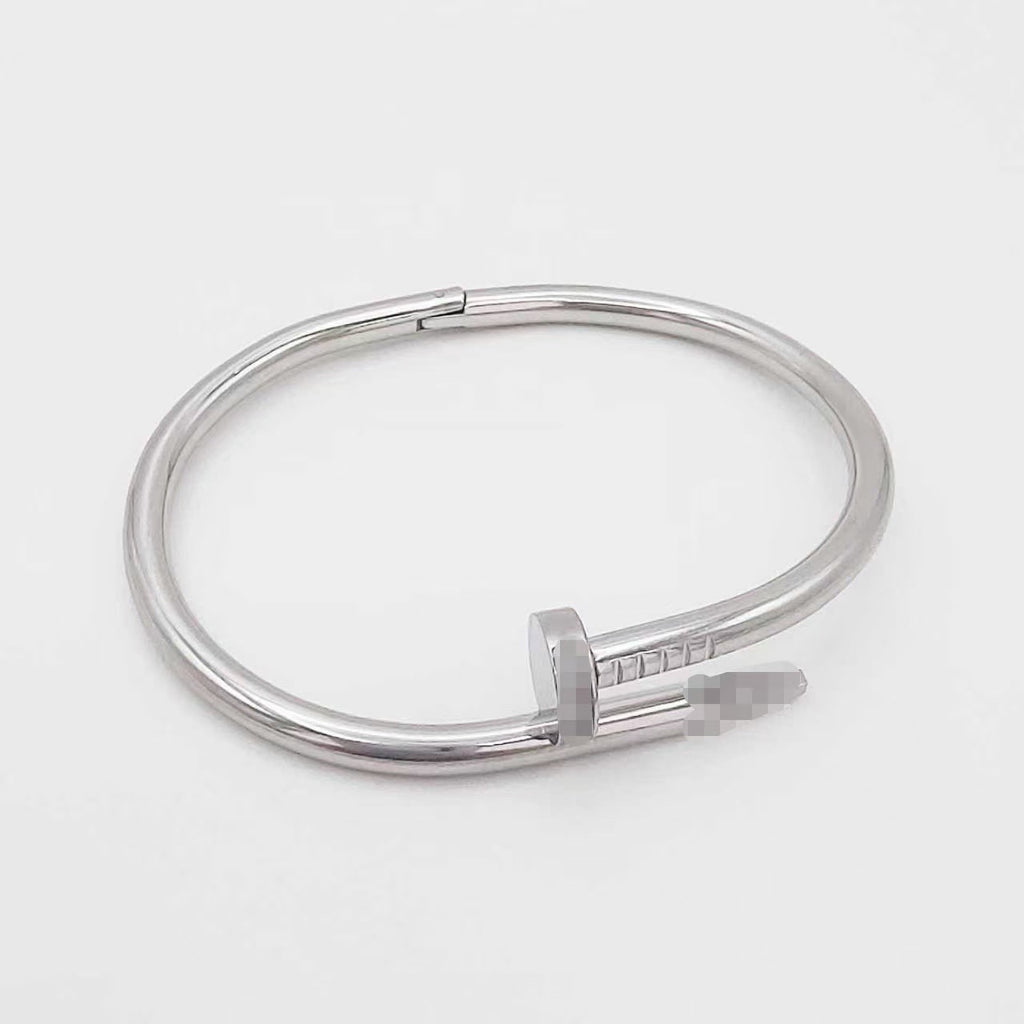 Diamond-encrusted Titanium Steel Bracelet For Women