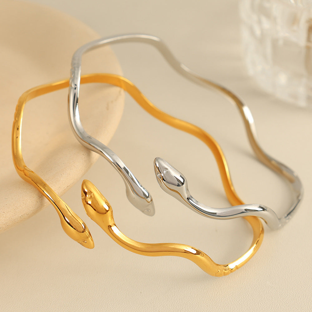 Minimalist Open-end Gold Ripple Line Bracelet