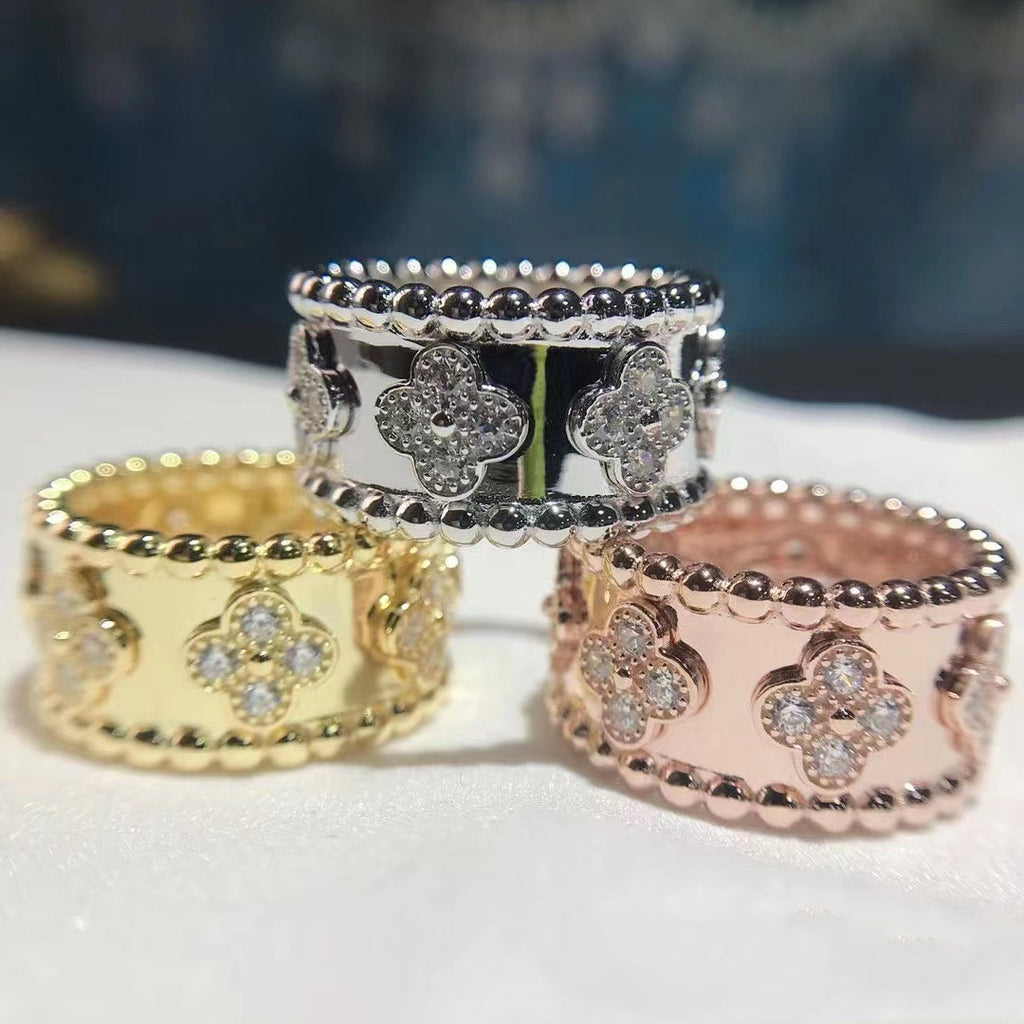 18k Gold Clover Kaleidoscope Ring