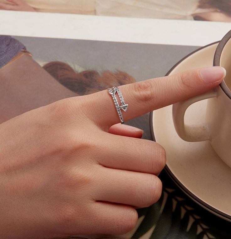 Original Arrow Over Zircon Ring Classic Design