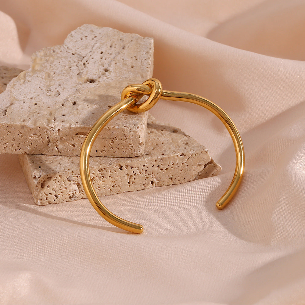 Louisa Gold Bangle – Stainless Steel Minimalist Bracelet