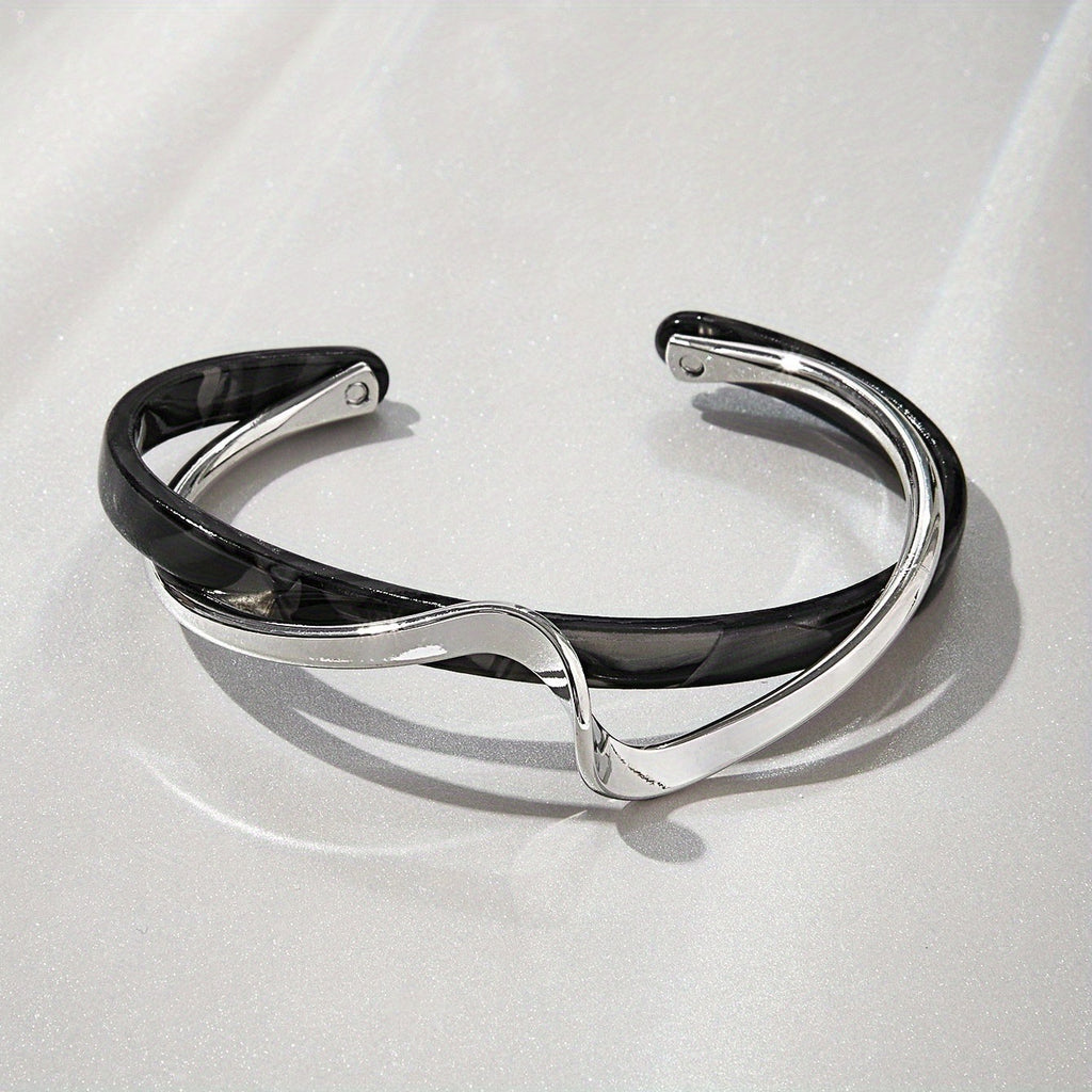 White Shell Plate Bracelet – Stainless Steel, Elegant Minimalist Women’s Jewelry