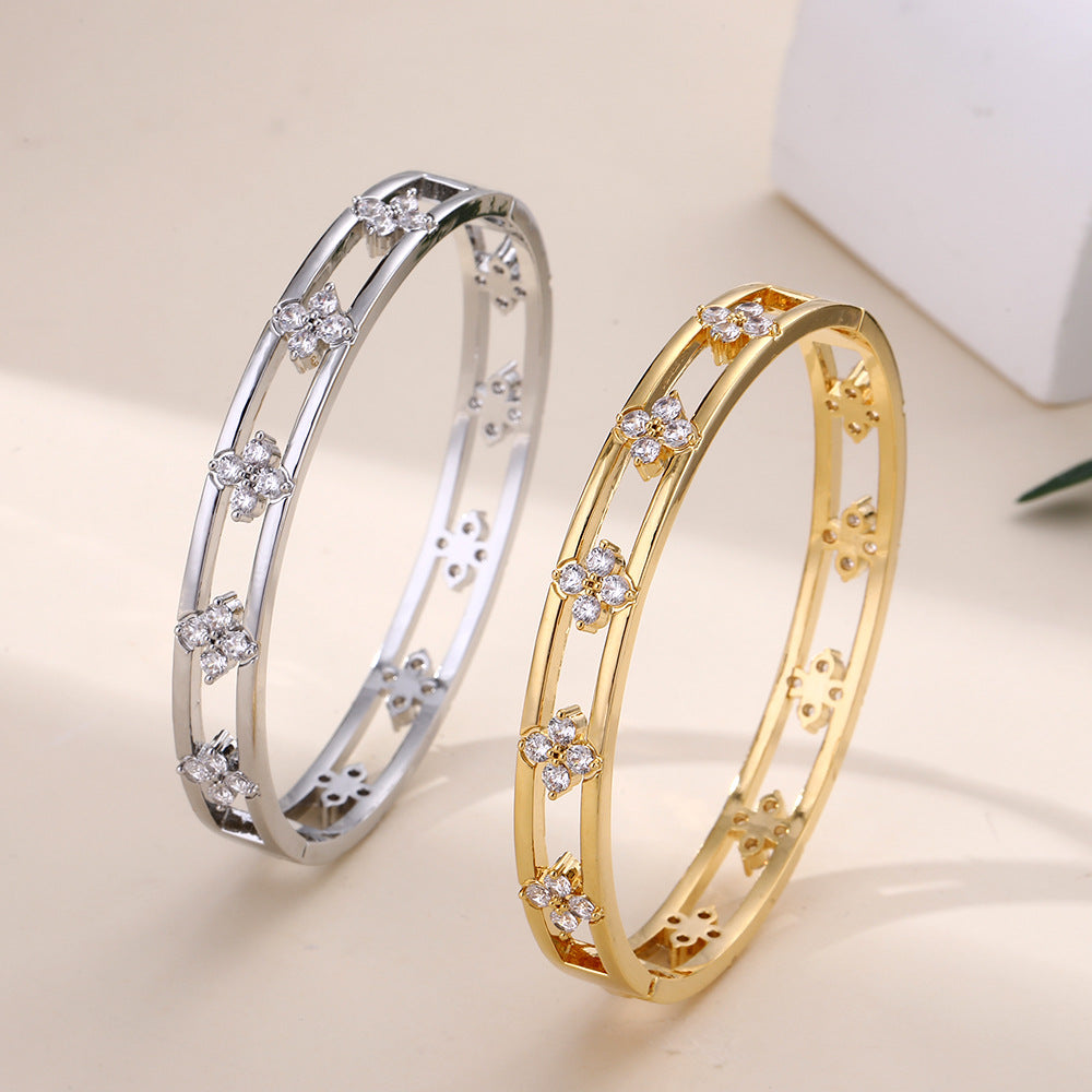 Hollow Women's Simple Bracelet