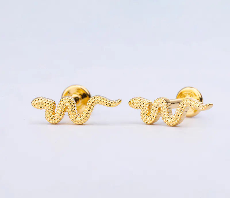 Colorful Titanium Steel Lip Studs with Crown Design