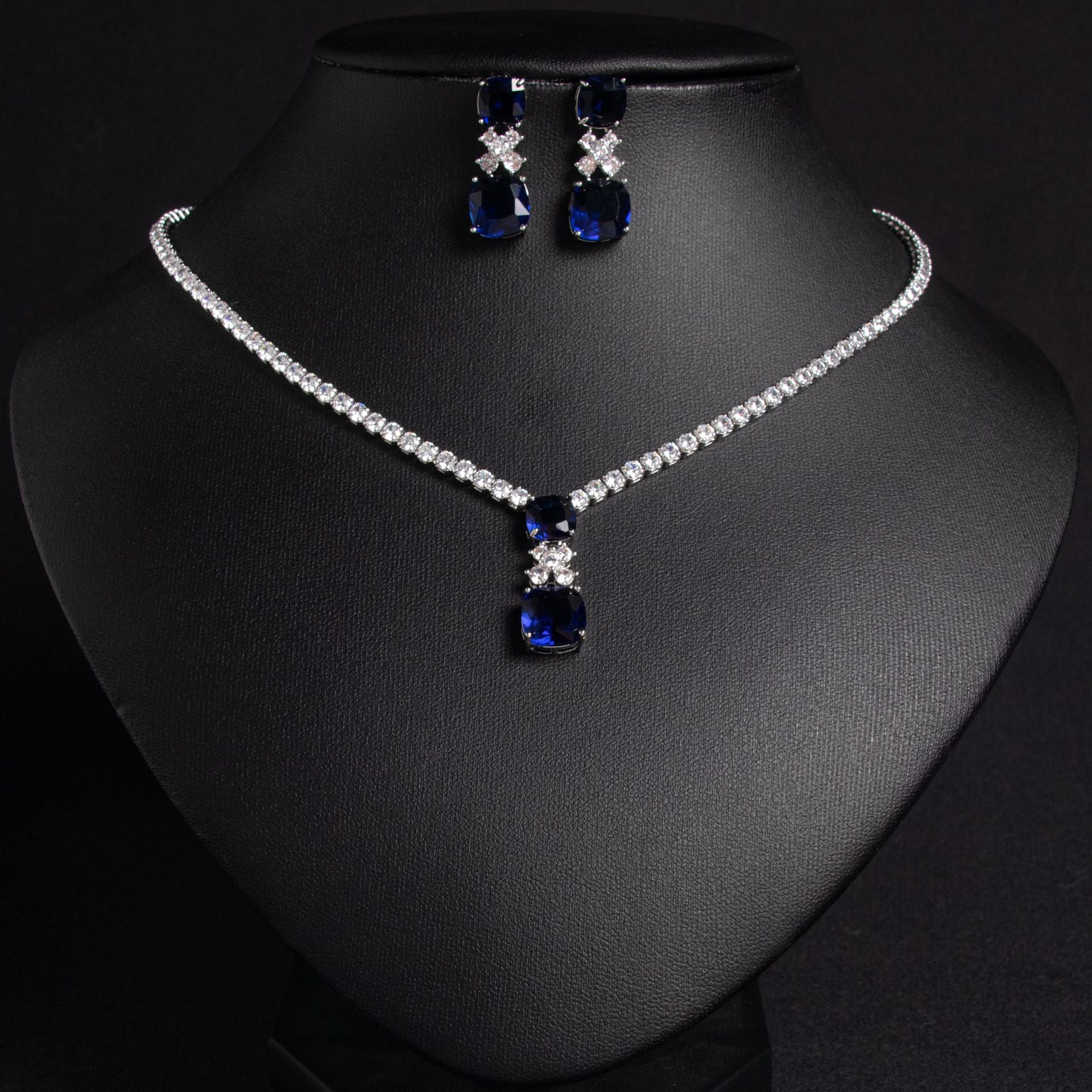 Small Square Bride Collarbone Chain Design Simple Zircon Pendant Earrings