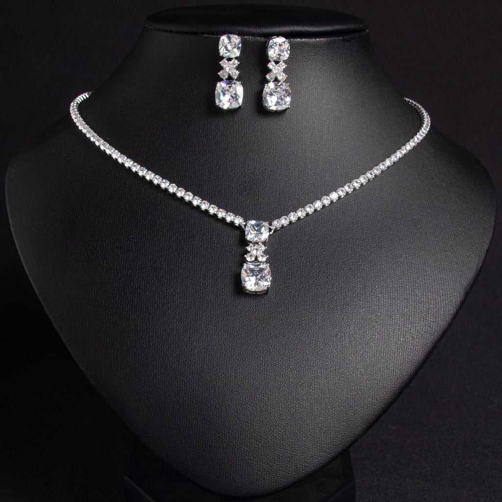 Small Square Bride Collarbone Chain Design Simple Zircon Pendant Earrings